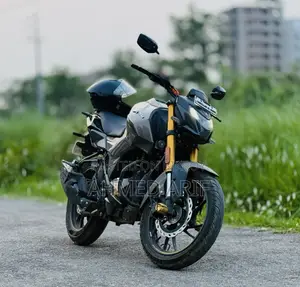 New Hero Xtreme 160R 4V 2025 Black