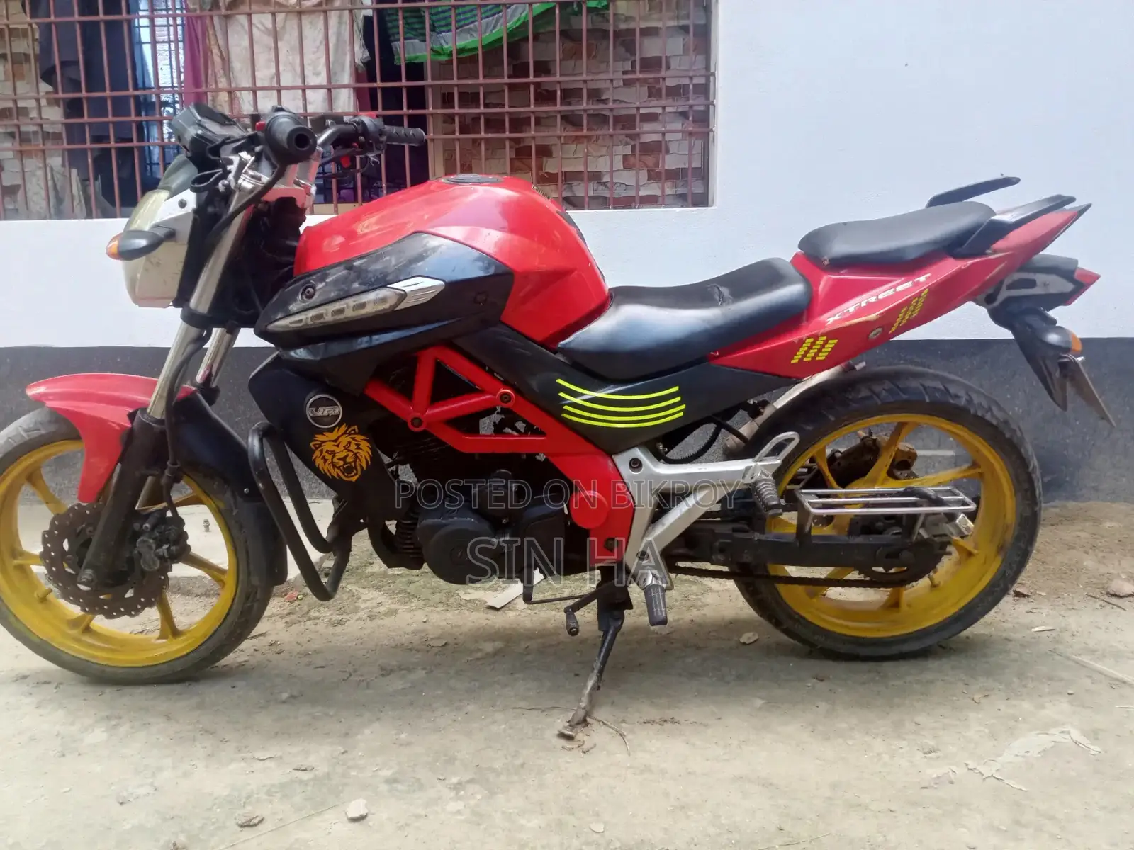 Runner XTREET 150 2019 Red