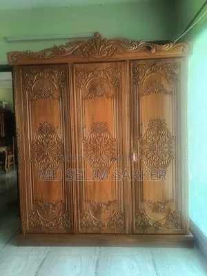Three-door Wardrobe