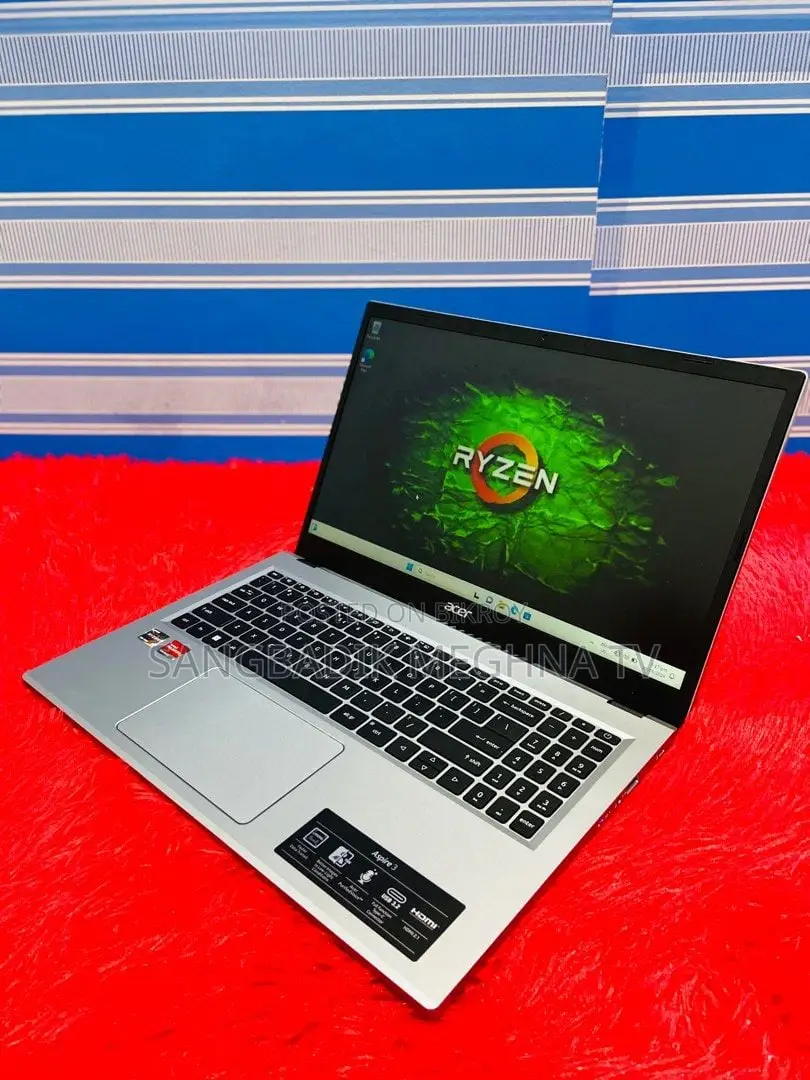 Laptop Acer 4GB Intel SSD 500GB