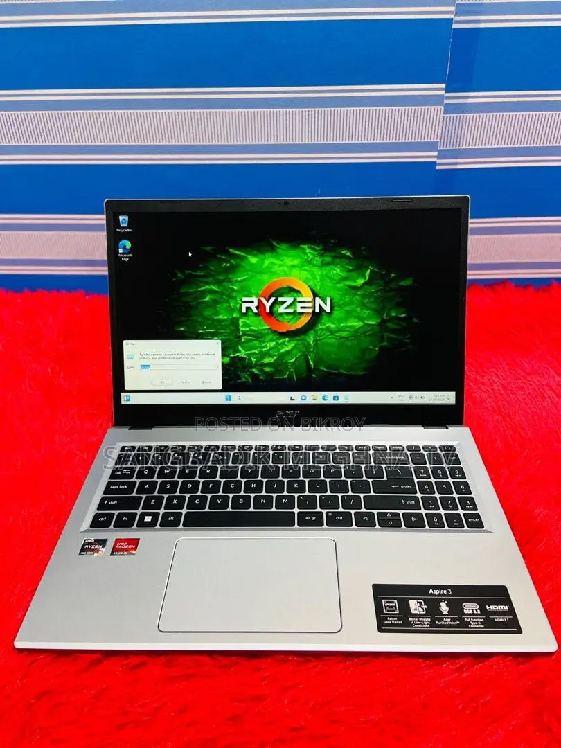 Laptop Acer 4GB Intel SSD 500GB