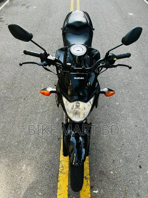 টিভিএস অ্যাপাচি আরটিআর ১৬০ ৪ভি ২০২৩ কালো