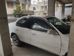 Toyota Corolla 1993 White
