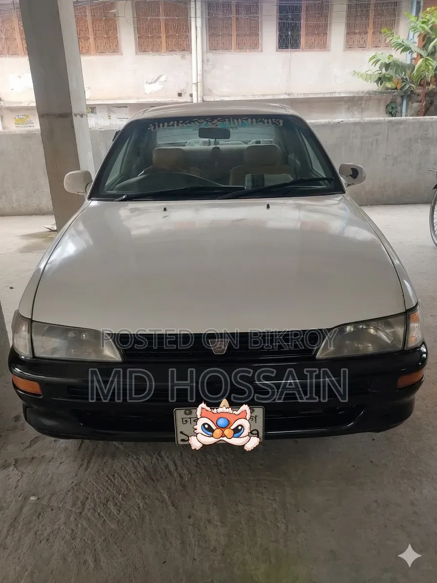 Toyota Corolla 1993 White