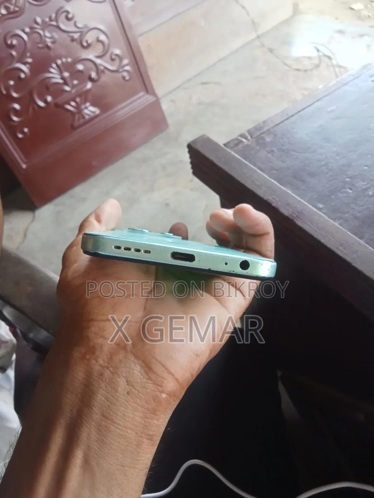 Infinix Hot 50i 128 GB Bronze