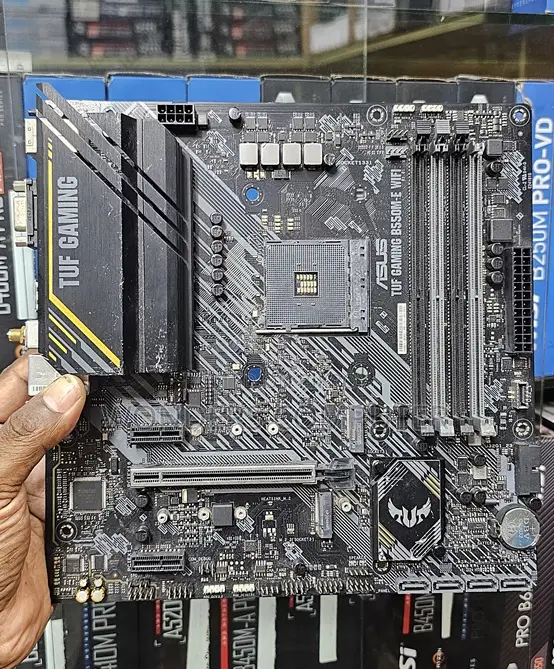 Asus Tuf Gaming B550m-E Wifi Socket Am4 Motherboard