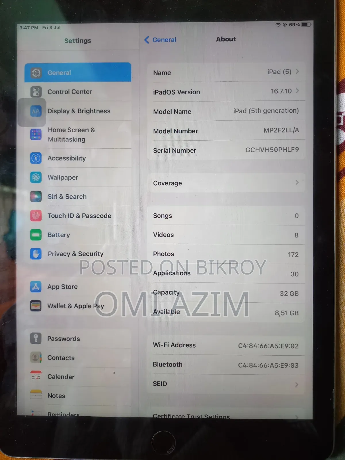 Apple iPad 9.7 32 GB Gray