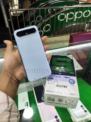 Tecno Pova Curve 256 GB Silver