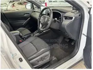 Toyota Corolla Cross 1.8 Hybrid FWD 2021 Pearl