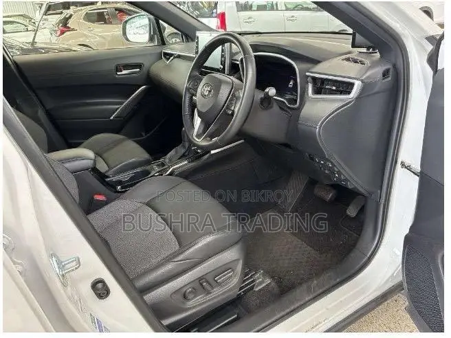 Toyota Corolla Cross 1.8 Hybrid FWD 2021 Pearl