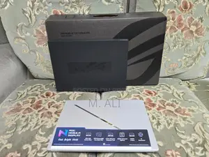 New Laptop Asus ROG Zephyrus G16 32GB Intel Core Ultra 9 SSD 2T