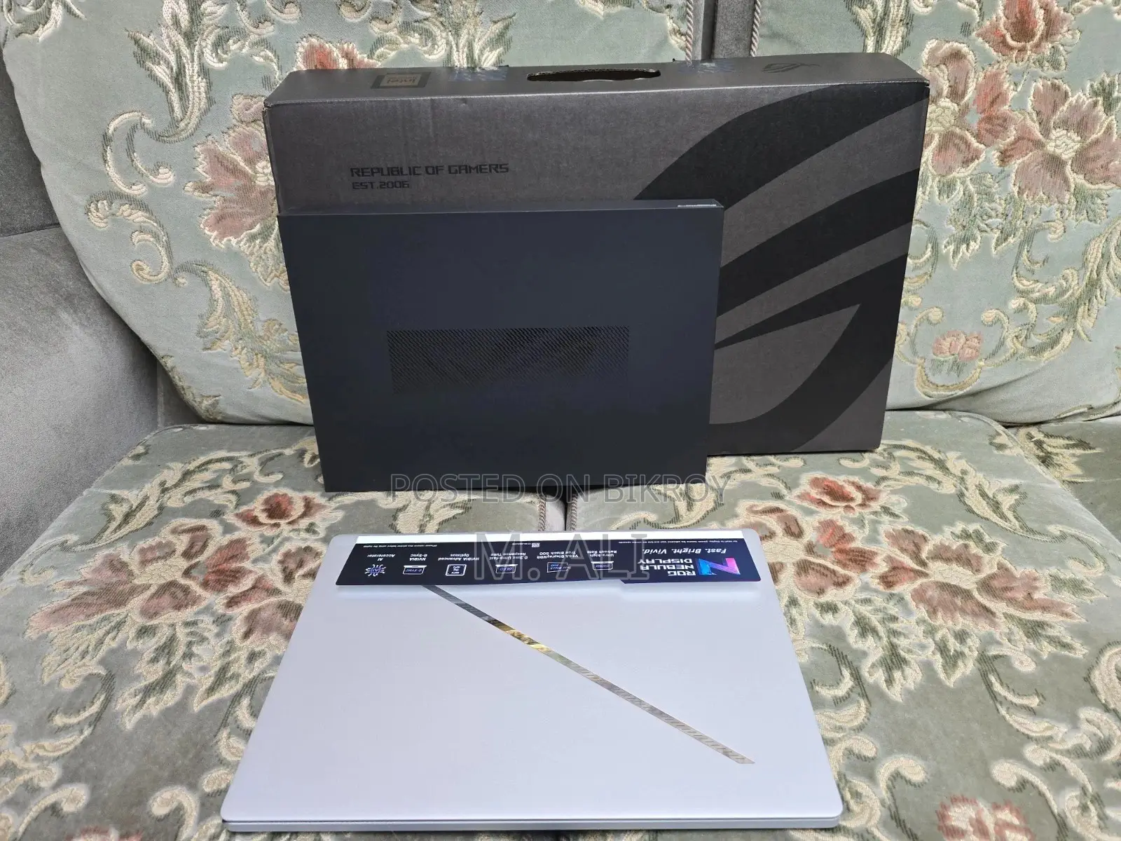 New Laptop Asus ROG Zephyrus G16 32GB Intel Core Ultra 9 SSD 2T