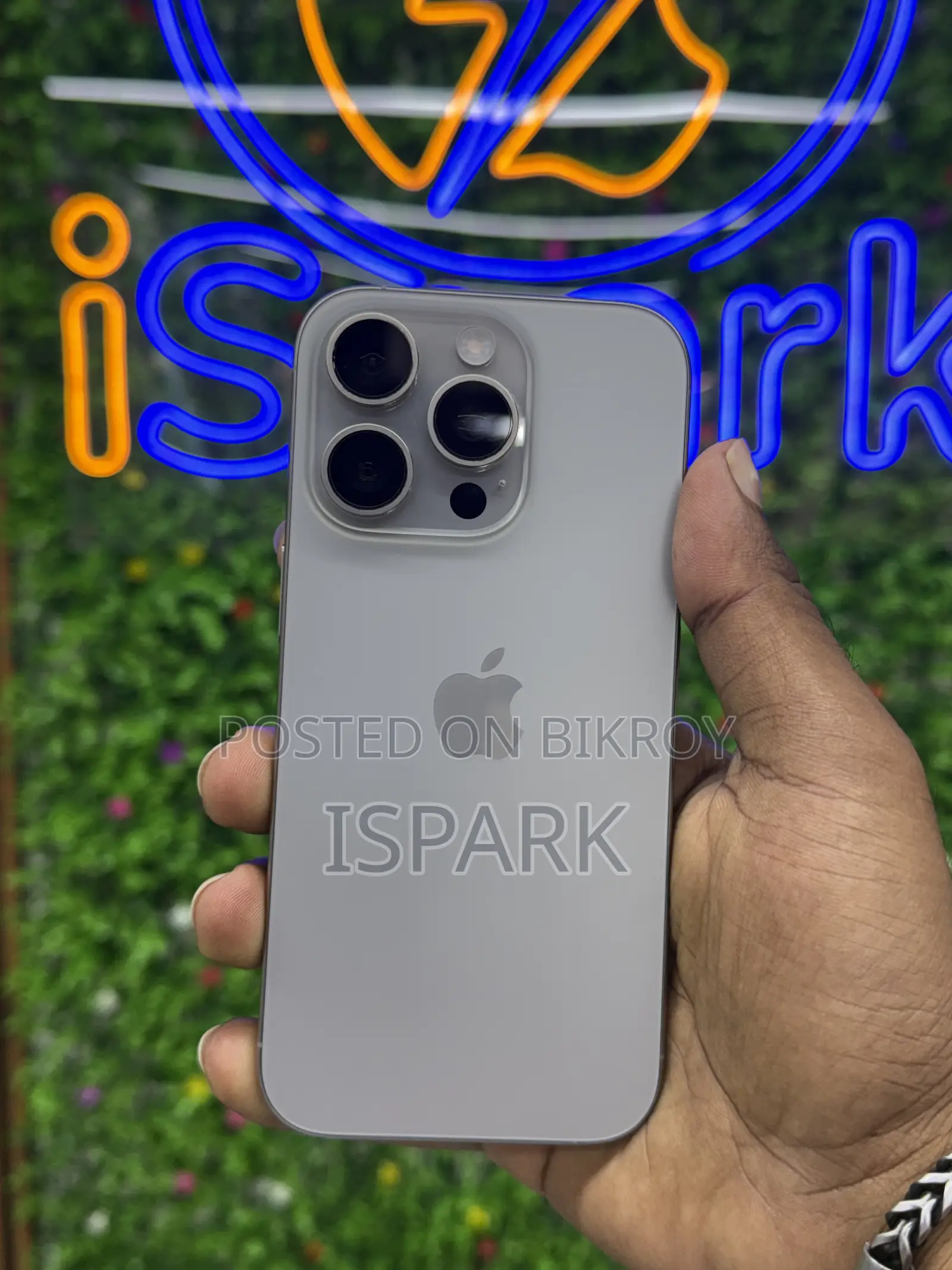 Apple iPhone 16 Pro 128 GB Gray