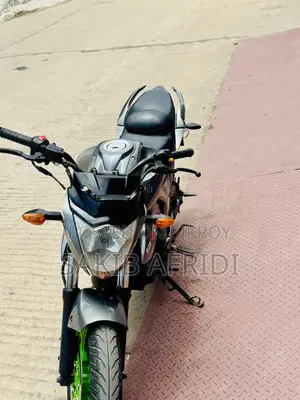 Suzuki Gixxer Monotone 2015