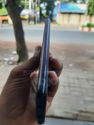 Vivo Y3 Standard Edition 64 GB Red