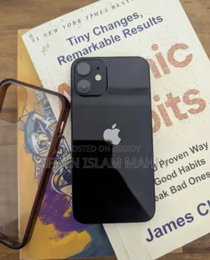 অ্যাপল আইফোন ১২ ৬৪ জিবি কালো
