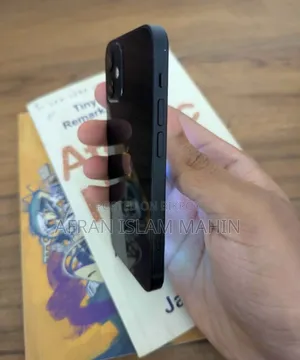 অ্যাপল আইফোন ১২ ৬৪ জিবি কালো