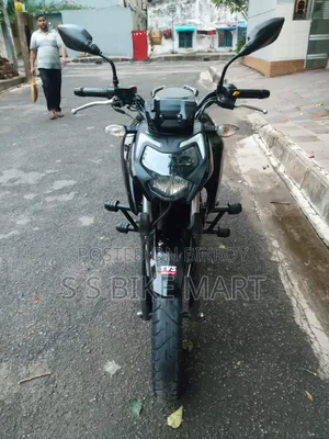 TVS Apache RTR 160 4V 2020 Black