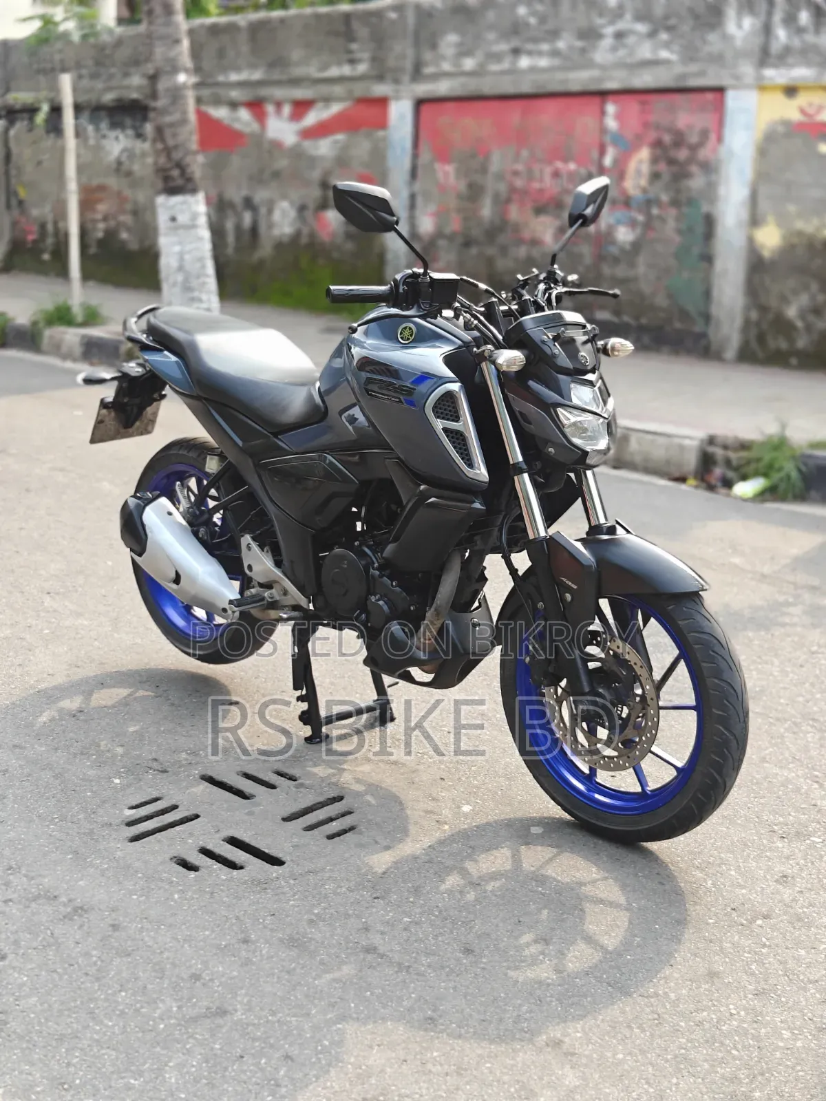 Yamaha FZS V3 2023 Gray