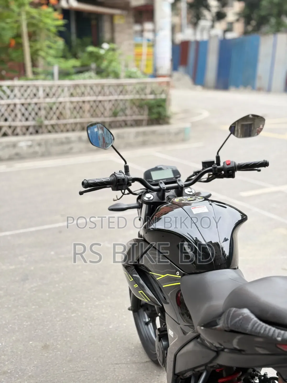 সুজুকি বাইক ২০২৩ কালো