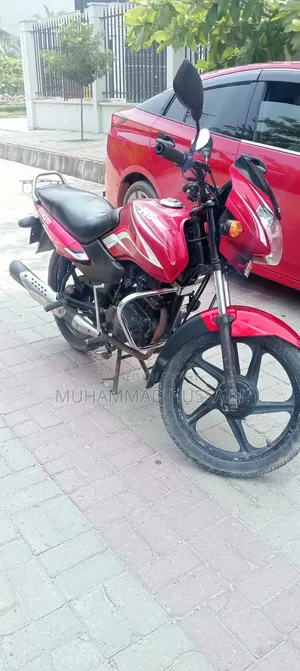 TVS Metro 2016 Red