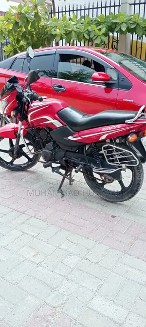 TVS Metro 2016 Red