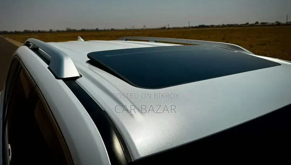 Toyota Land Cruiser 2022 White