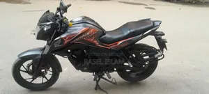 Honda Hornet 2018 Gray