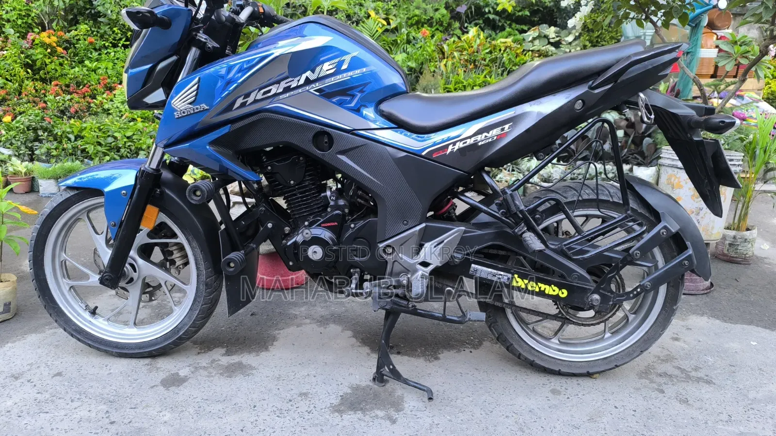 Honda Hornet 2020 Blue