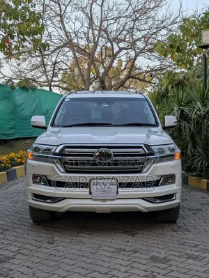 New Toyota Land Cruiser 2021 White