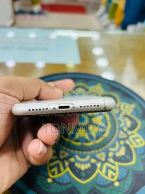 Apple iPhone 11 128 GB White