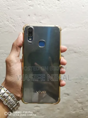 Vivo Y11 32 GB Blue