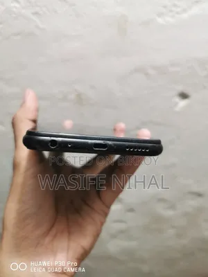 Vivo Y11 32 GB Blue