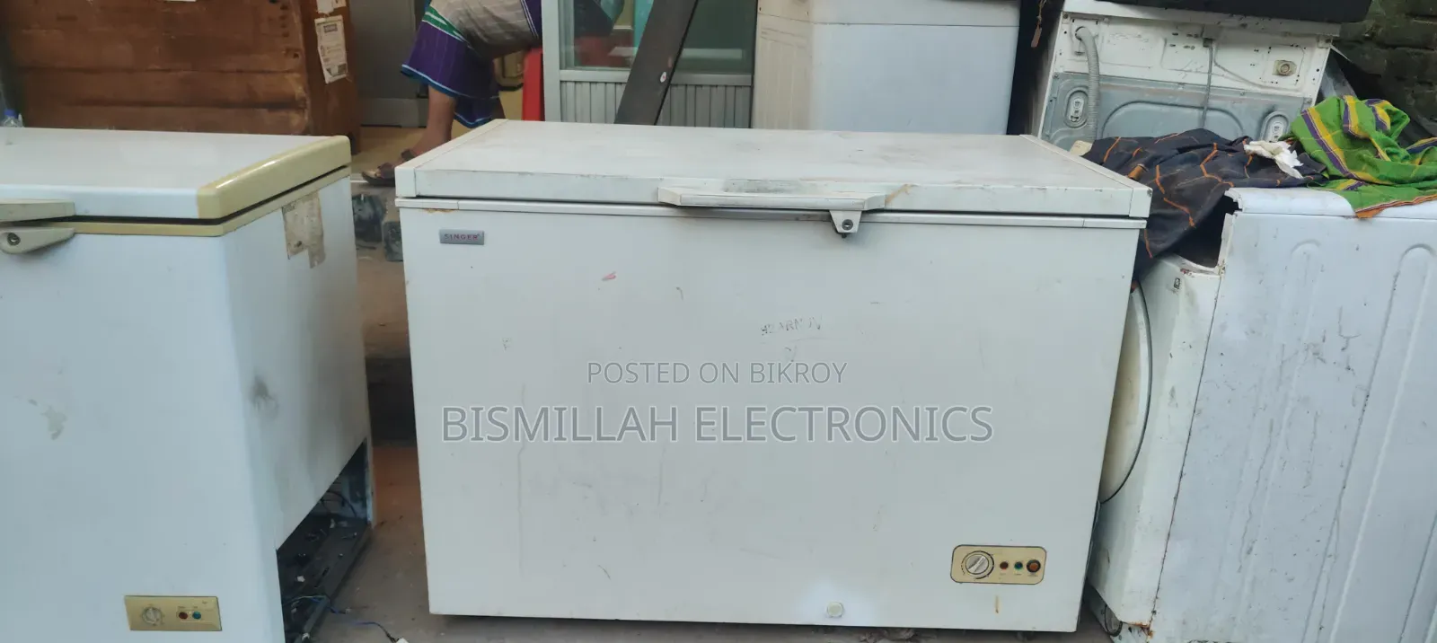 Singer 295 Liter Deep Freezer