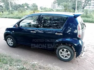 Toyota Passo 2004 Blue