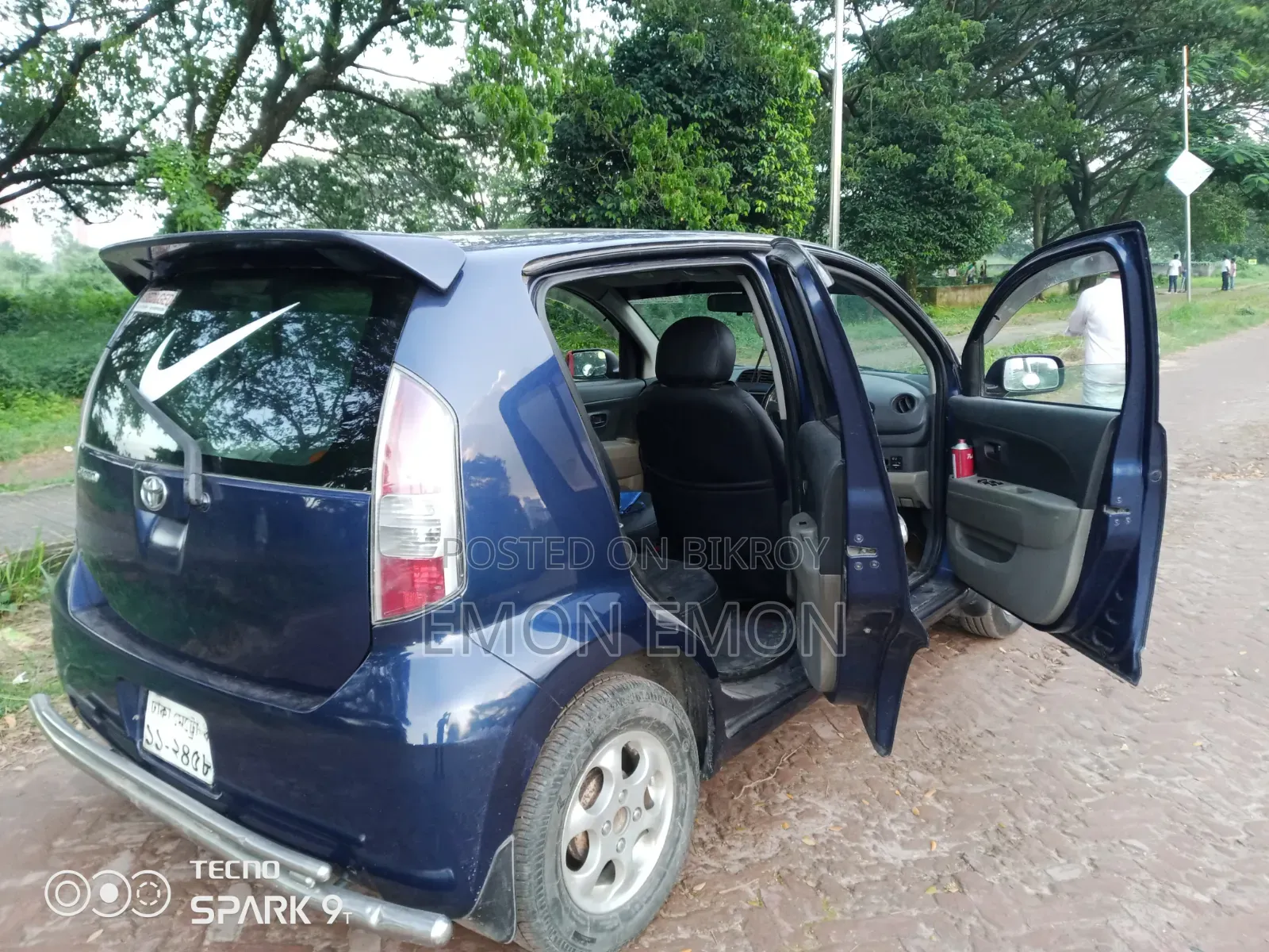Toyota Passo 2004 Blue