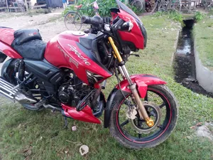 TVS Apache RTR 160 2V 2020 Red