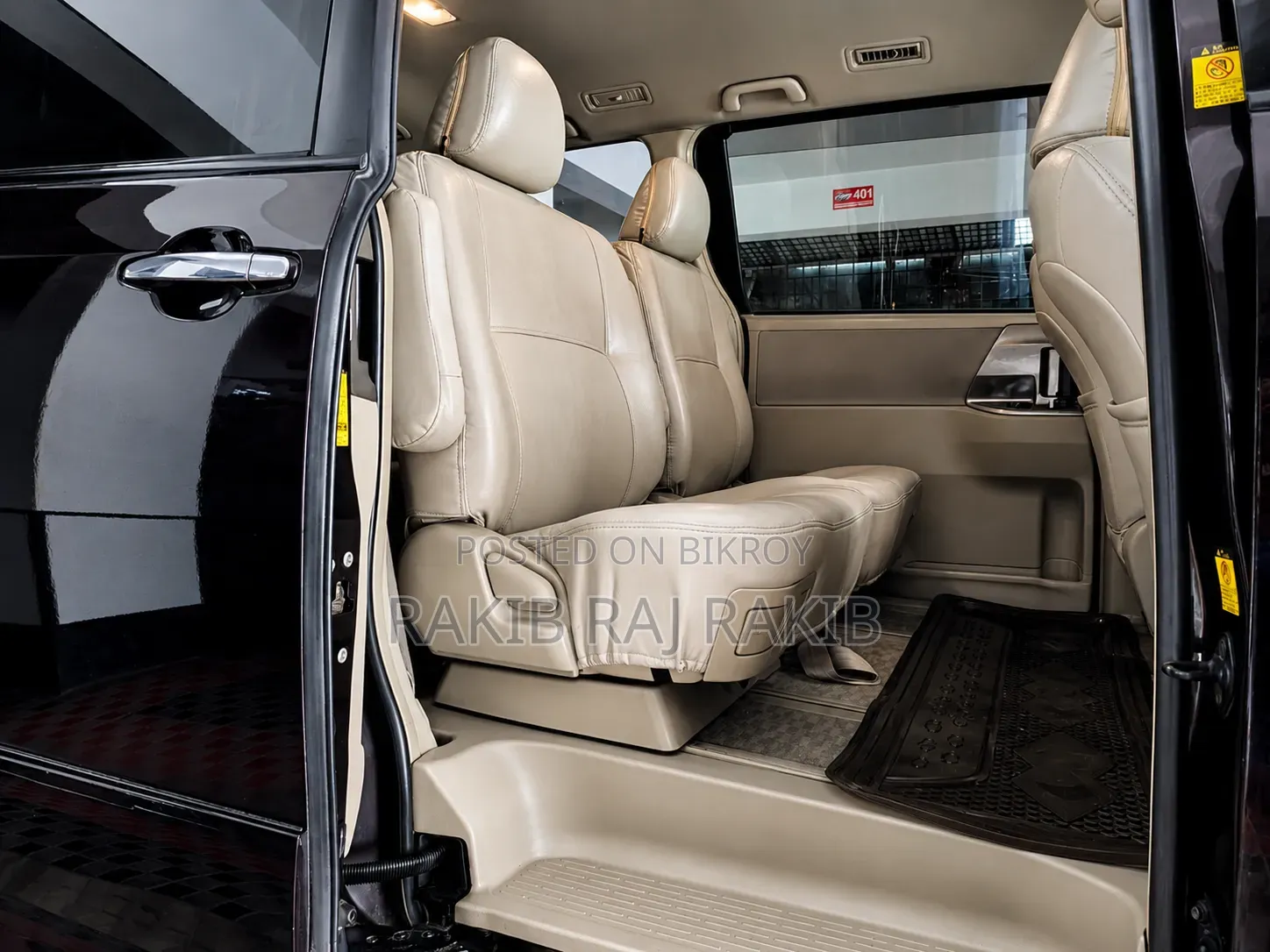 Toyota Noah 2012 Maroon