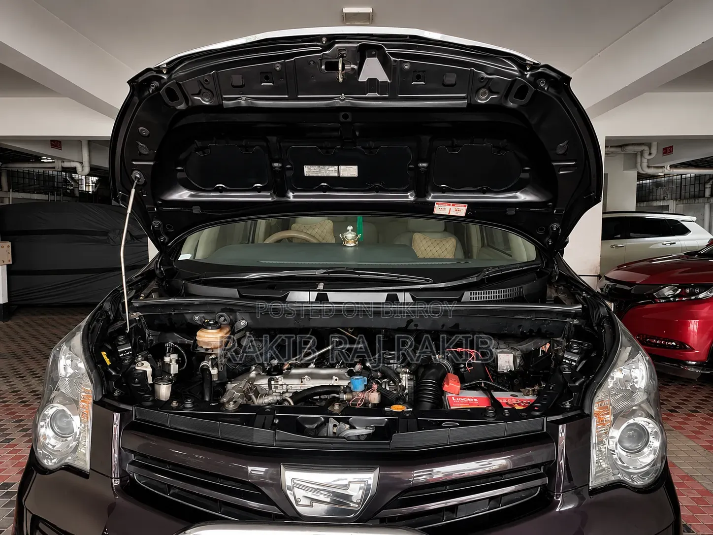 Toyota Noah 2012 Maroon