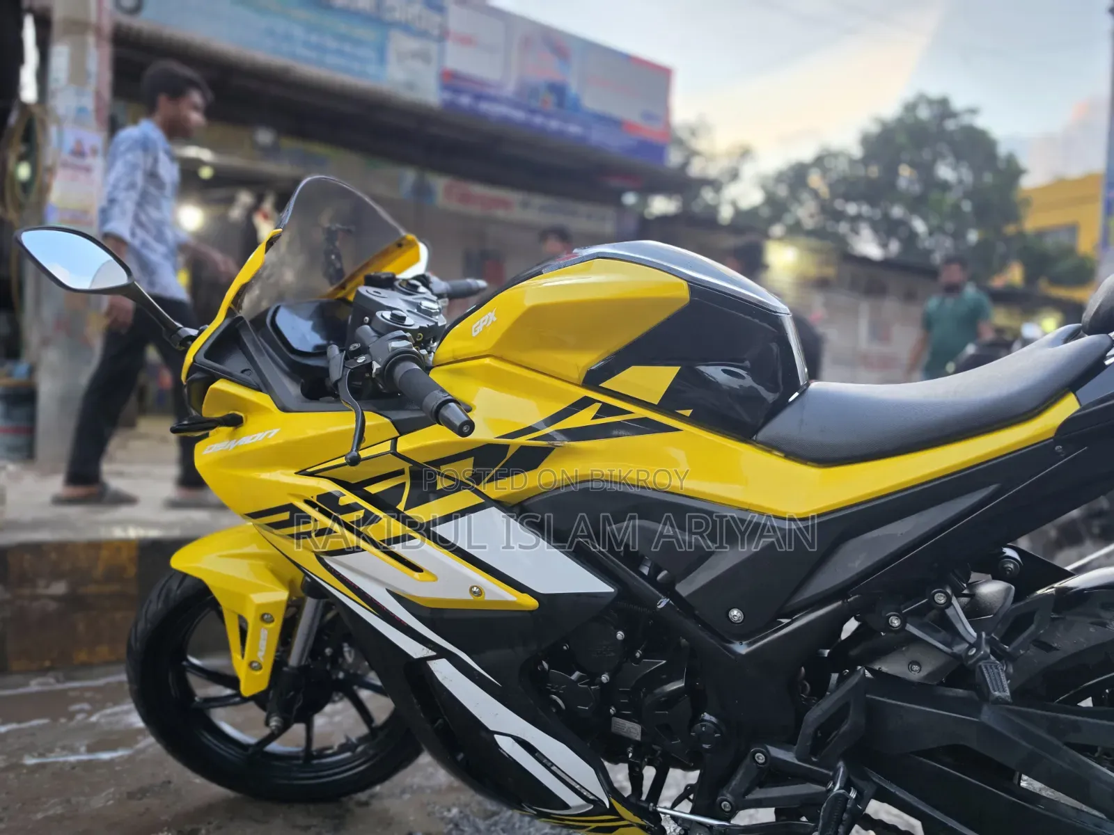 GPX Demon GR200R 2025 Yellow