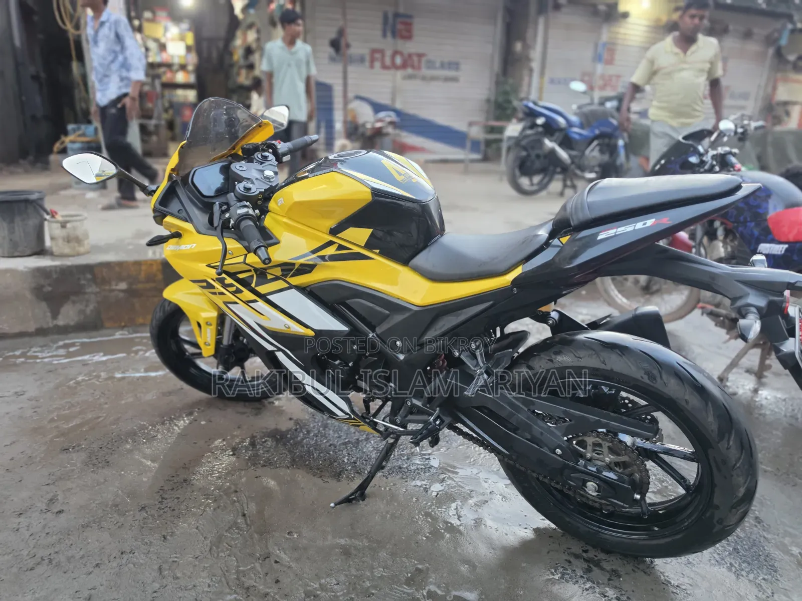 GPX Demon GR200R 2025 Yellow