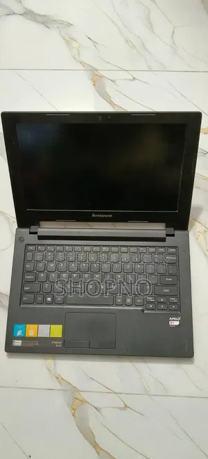 Laptop Lenovo 2GB Intel Core i5 HDD+SSD 128GB