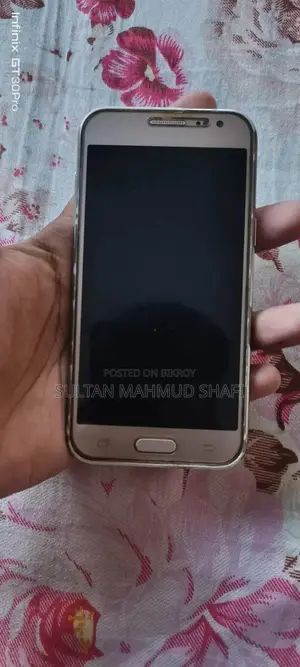 Samsung Galaxy J2 8 GB Rose Gold