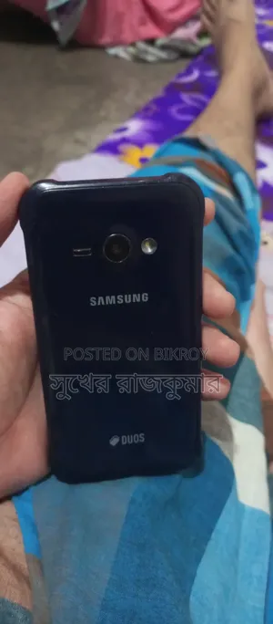 Samsung Galaxy J1 Ace 4 GB Blue