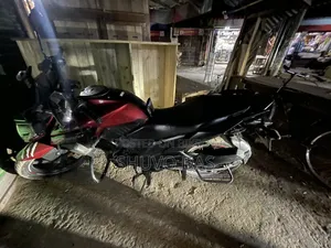 হোন্ডা এক্স-ব্লেড ১৬০ ২০২০ রেড
