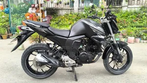 Yamaha FZ6 2025 Black