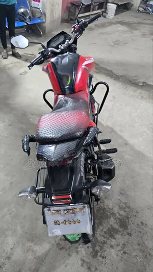 Honda Hornet 2018 Red
