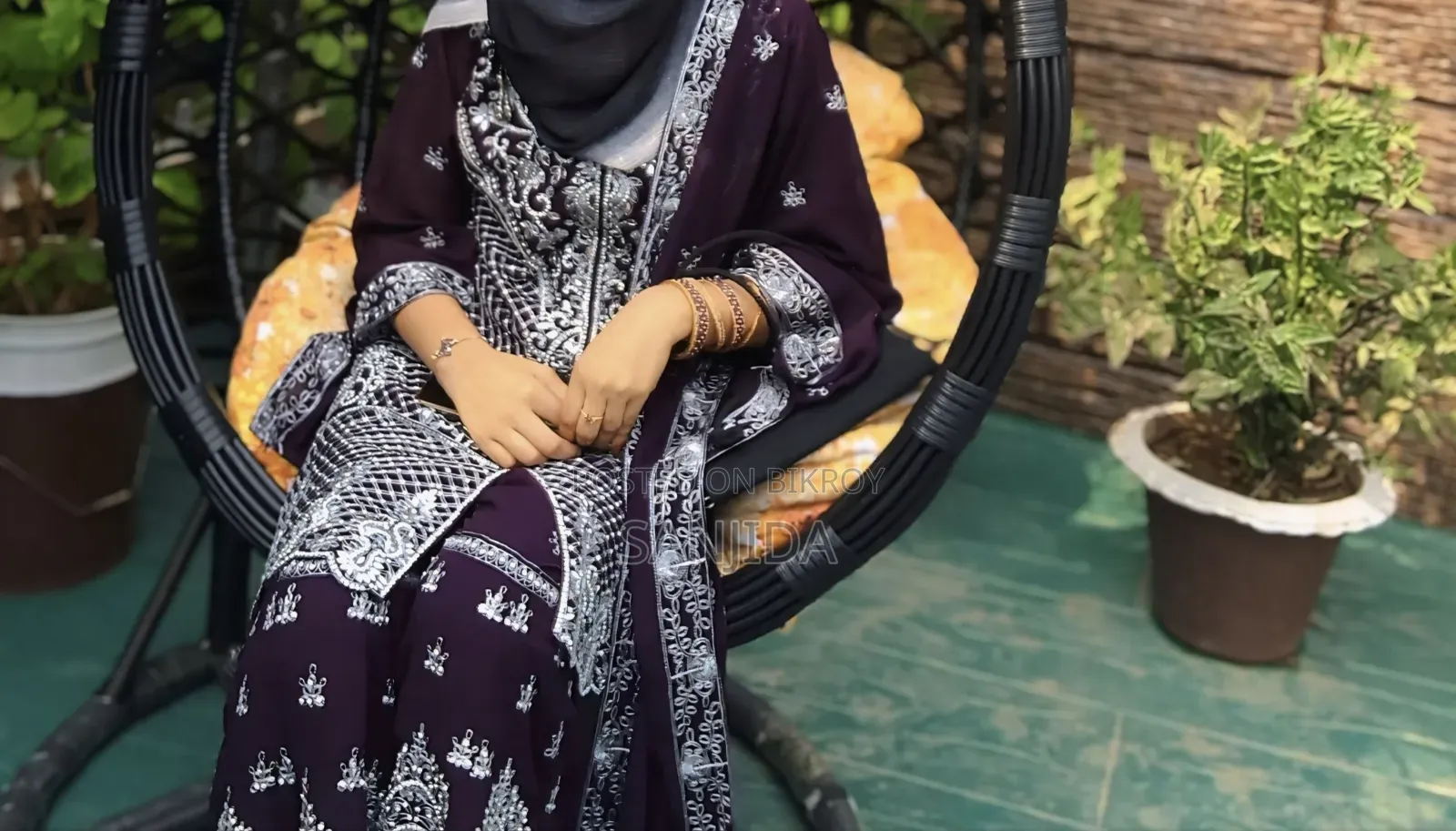 মাত্র একবার ব্যবহৃত। আলোচনার পর আমি বিক্রি করতে পারি, আপনি কিনতে পারেন।