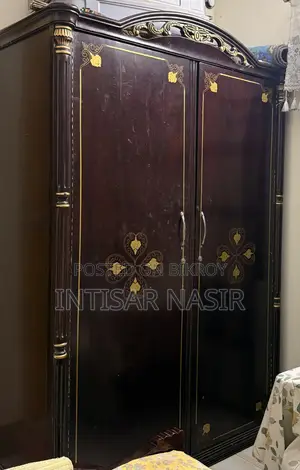 Furniture Almirah