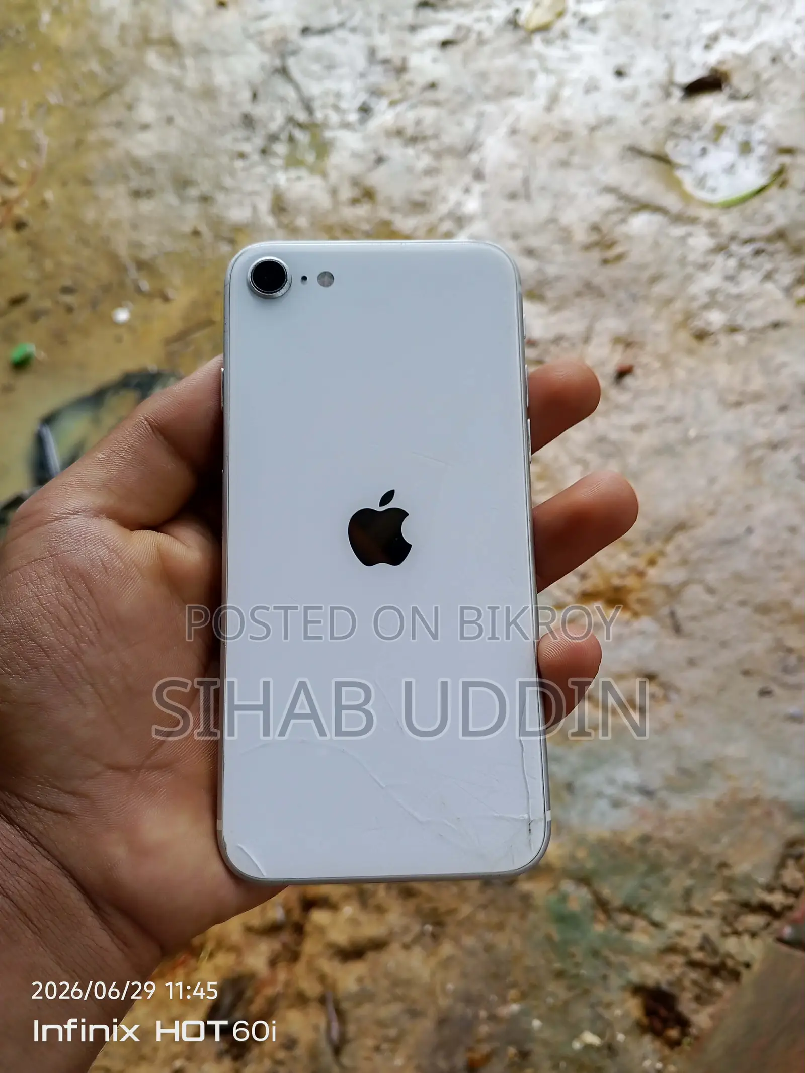Apple iPhone SE 64 GB White